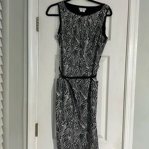 Womens sleeveless dress